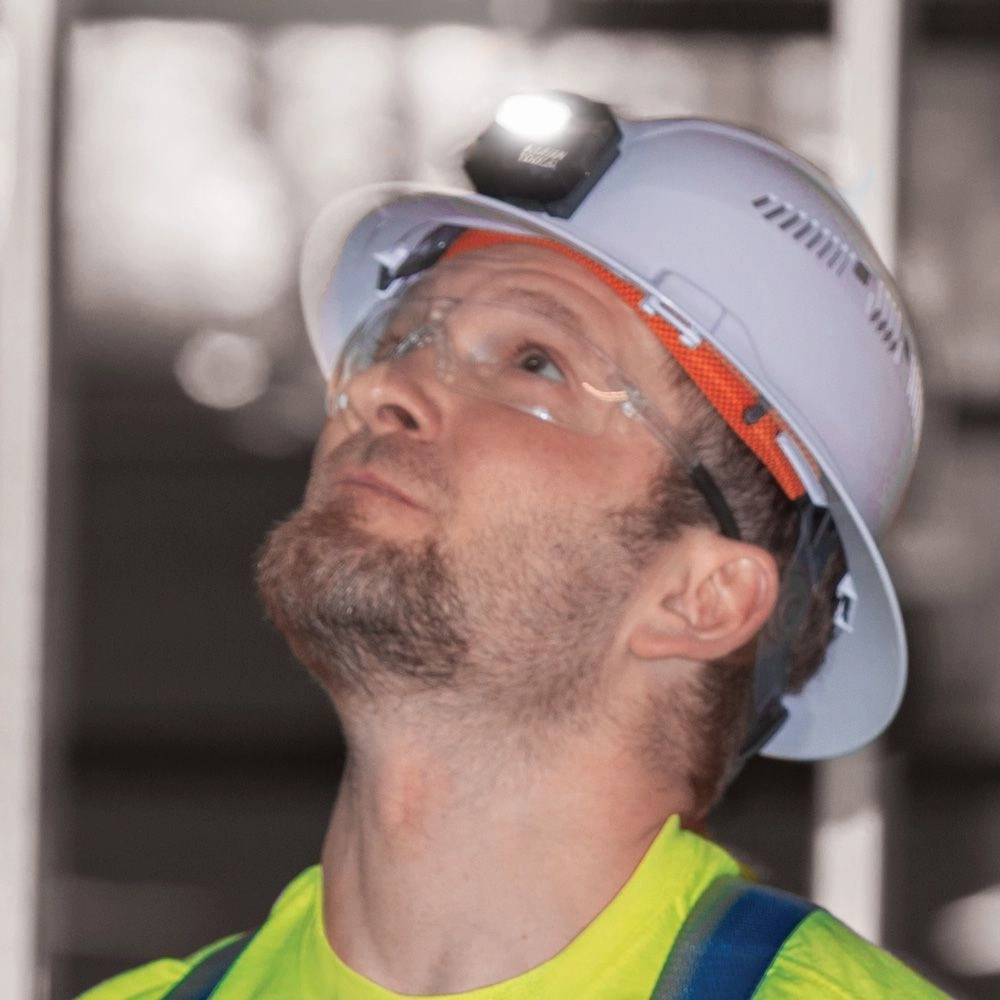 Klein Tools 56064 Rechargeable Headlamp with Silicone Strap, 400 Lumens, All-Day Runtime