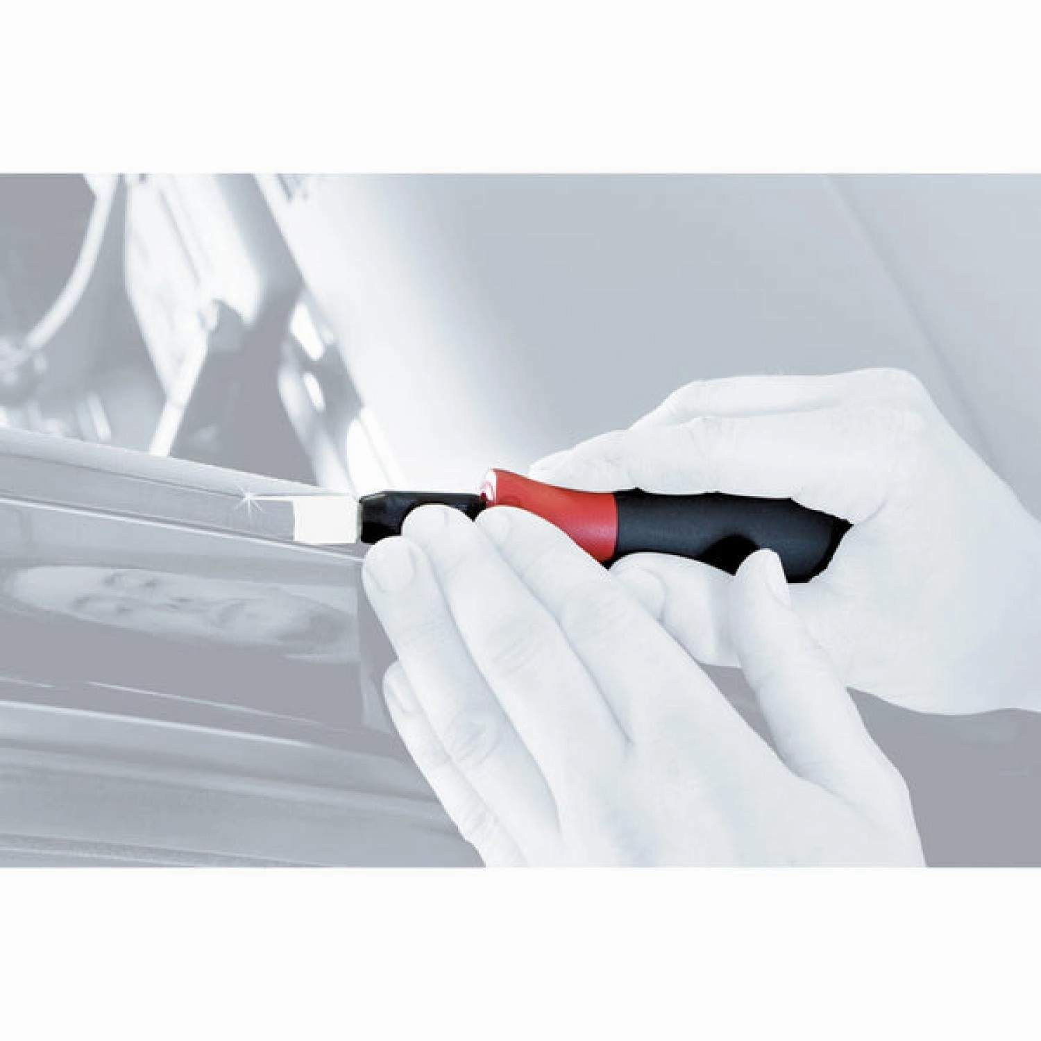 Wiha Tools 43090 SoftFinish Universal Razor Edged Scraper with Replacement Blades